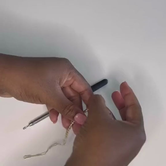 Bracelet Fastener Tool