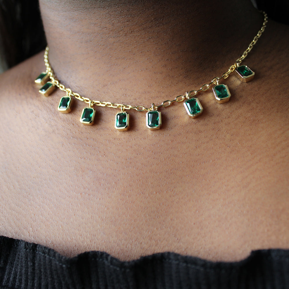 Amina Choker Green