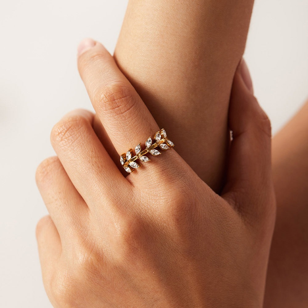 Alexia Eternity Ring