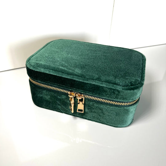 Velvet Jewelry Travel Box in Emerald
