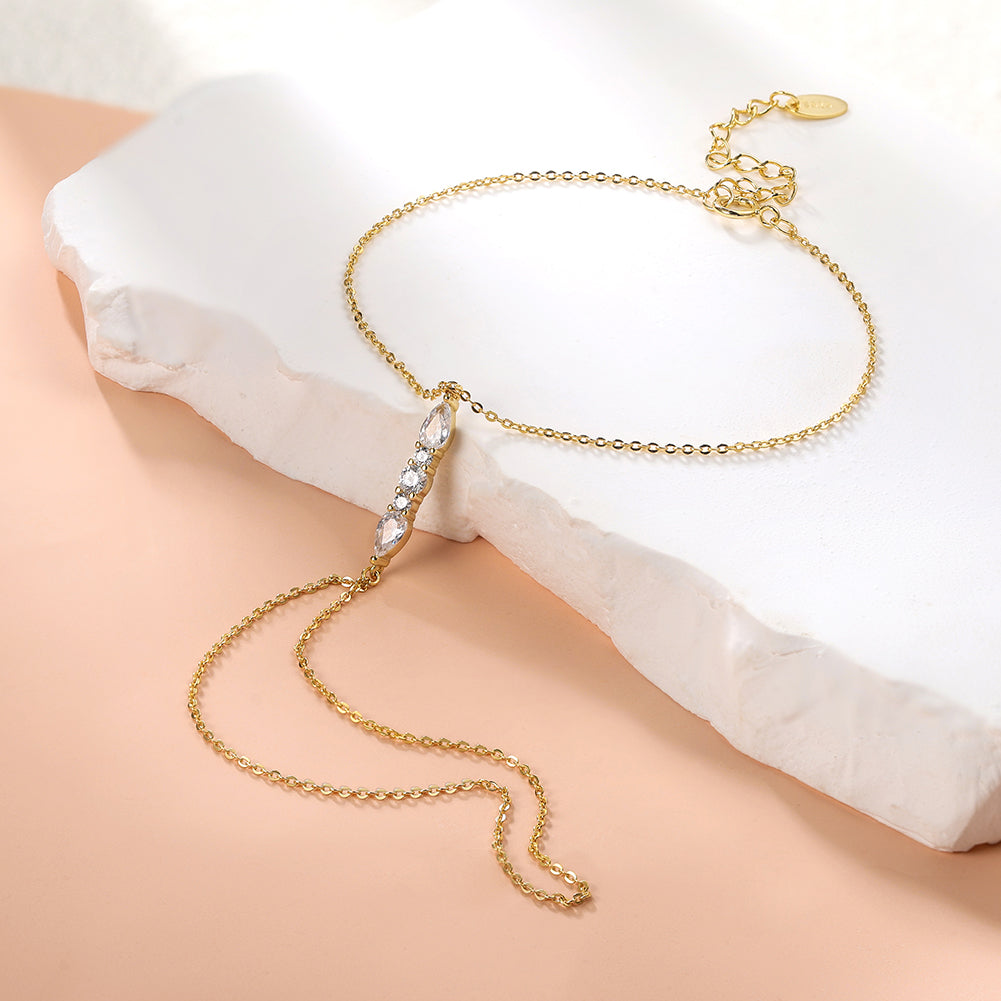 Kehlani Bracelet (hand chain)